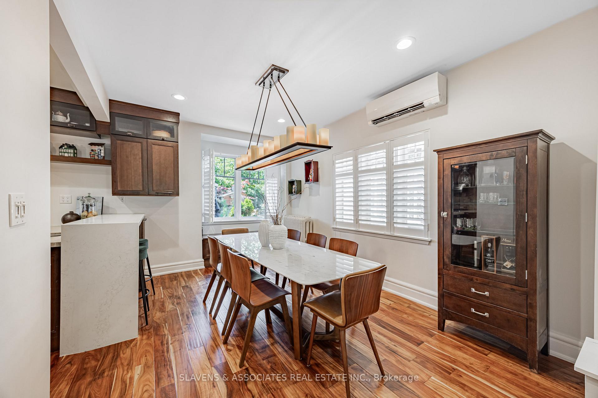 Photo 8 of 104 Silver Birch Avenue, Toronto, The Beaches — HOMEH