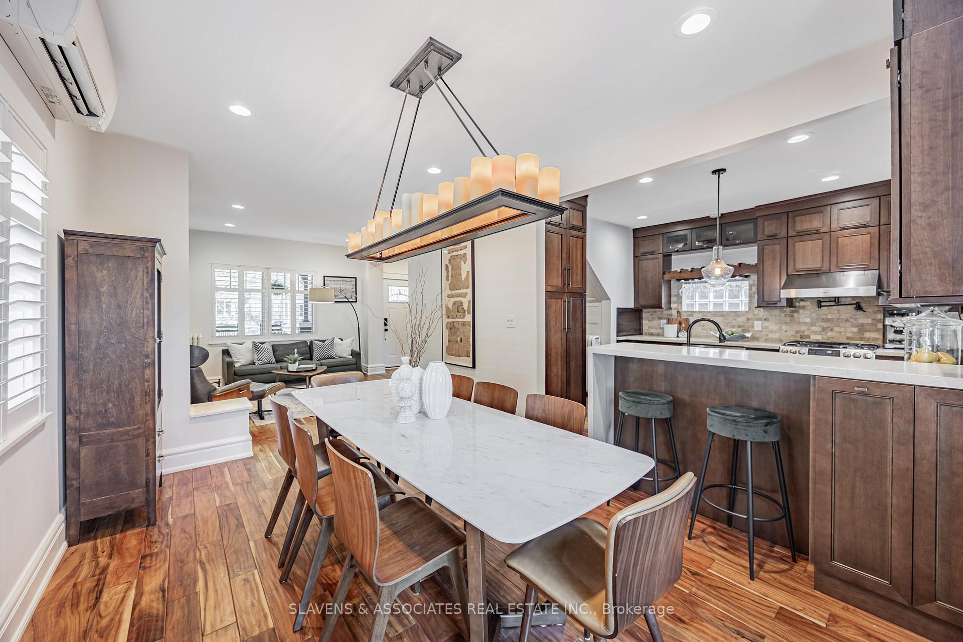 Photo 9 of 104 Silver Birch Avenue, Toronto, The Beaches — HOMEH