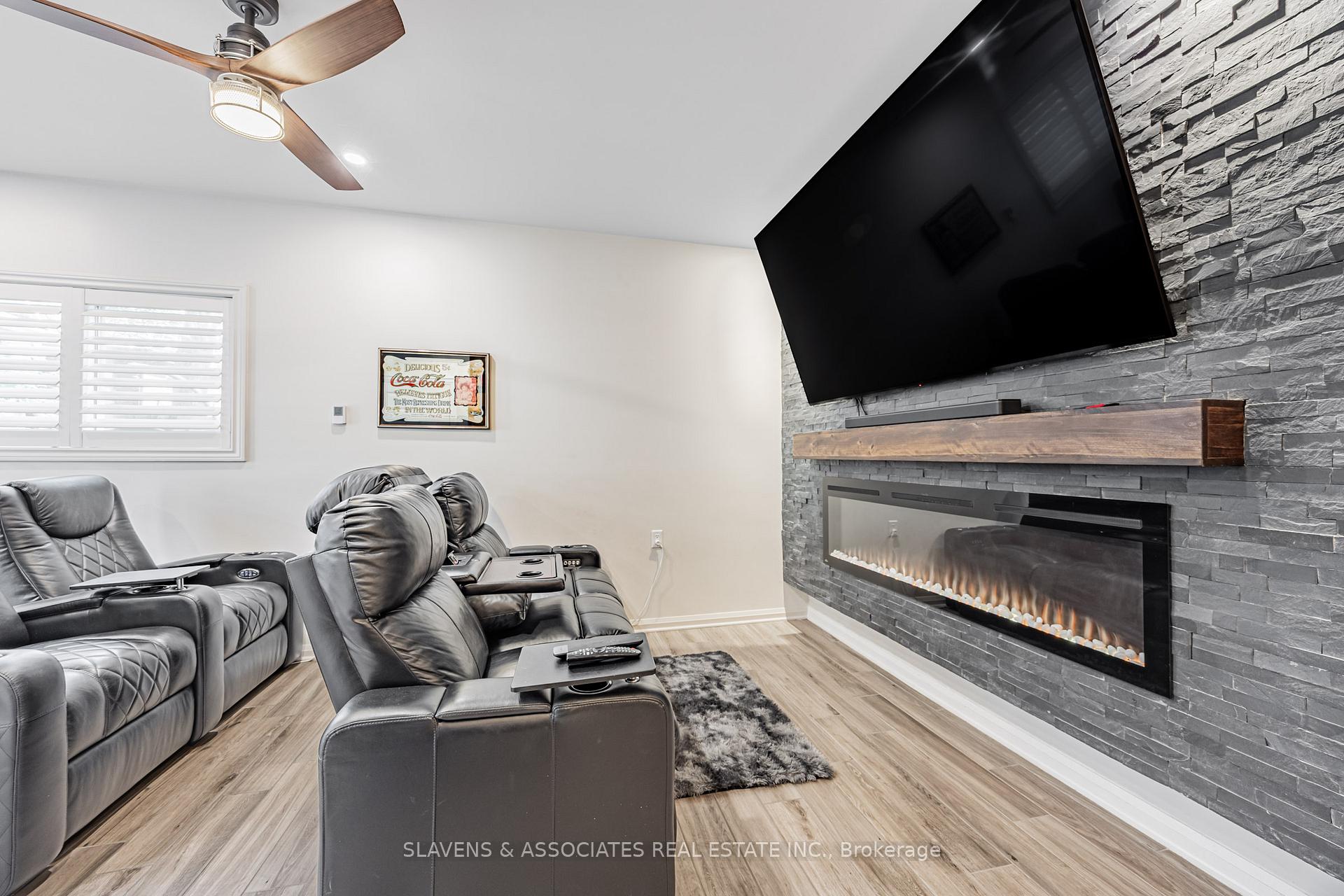 Photo 32 of 104 Silver Birch Avenue, Toronto, The Beaches — HOMEH
