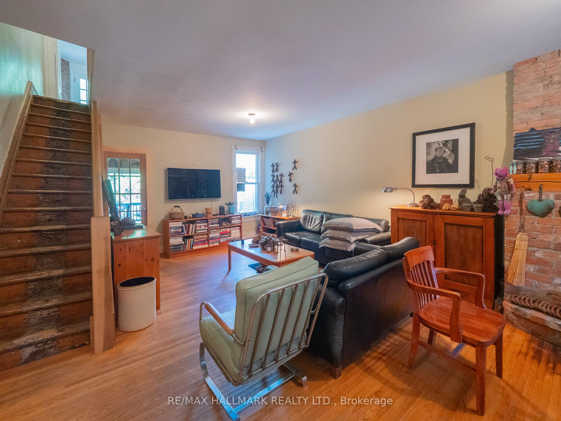 Photo 7 of 116 Victor Avenue, Toronto, North Riverdale — HOMEH