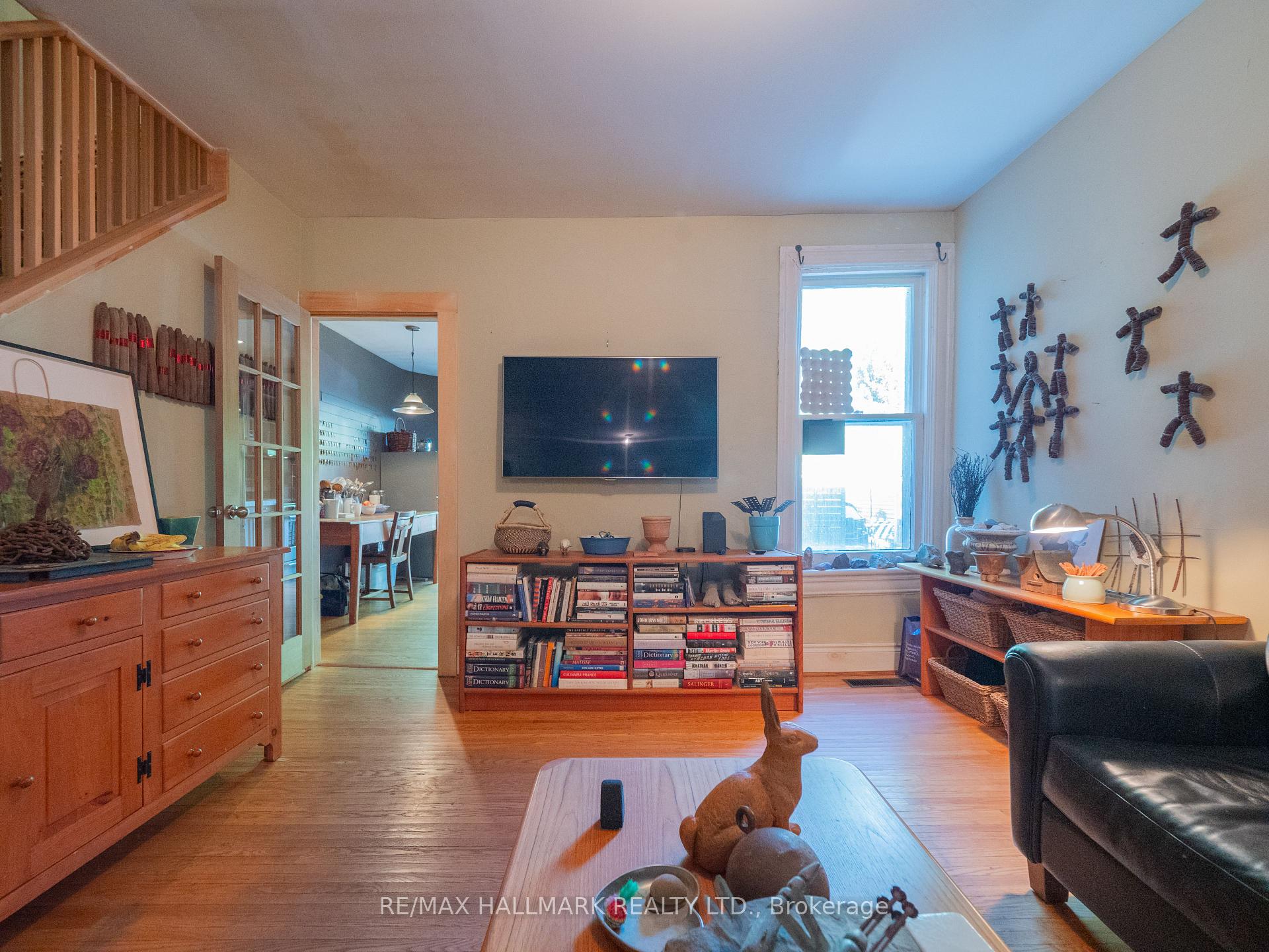 Photo 11 of 116 Victor Avenue, Toronto, North Riverdale — HOMEH