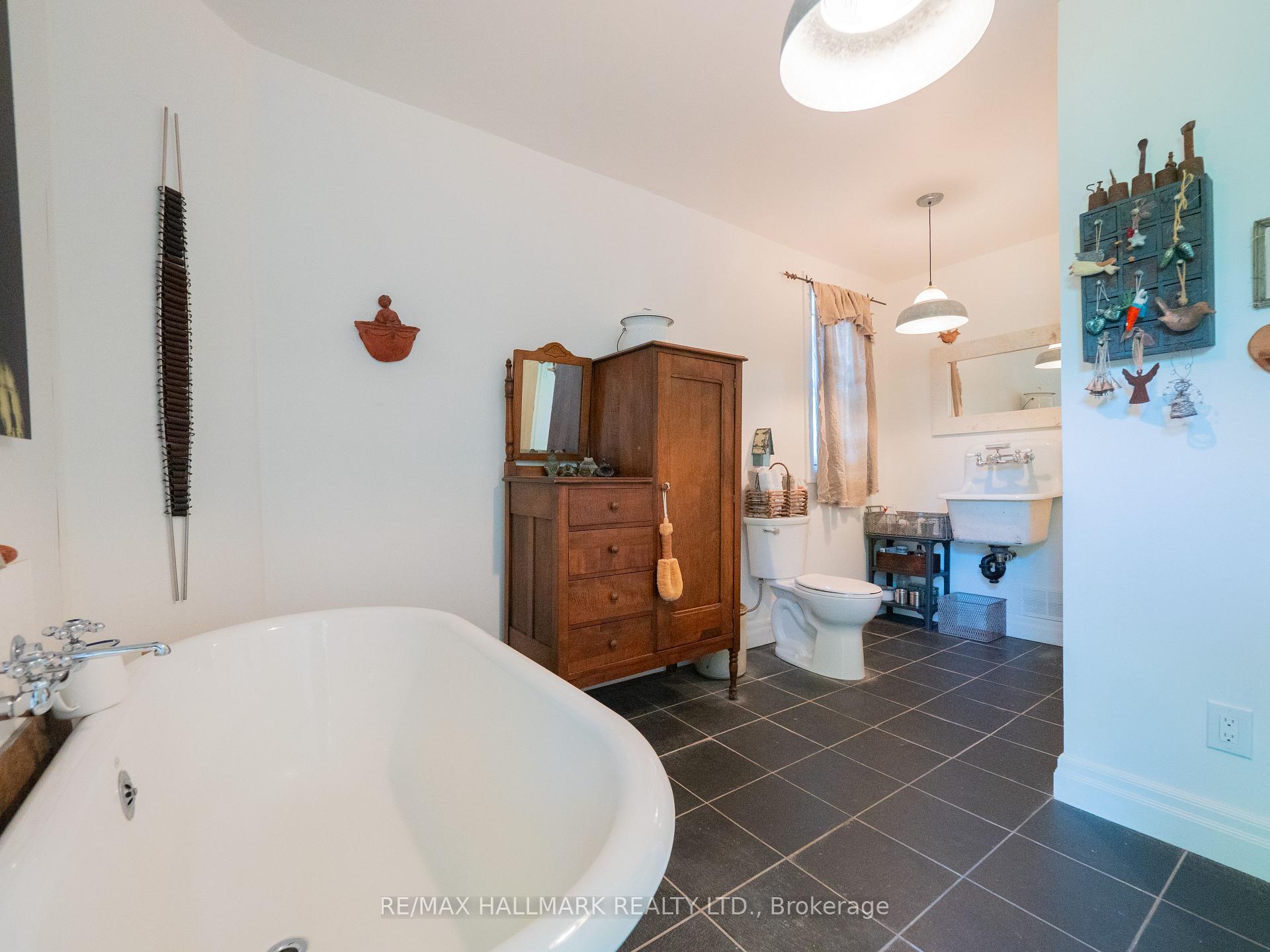 Photo 29 of 116 Victor Avenue, Toronto, North Riverdale — HOMEH