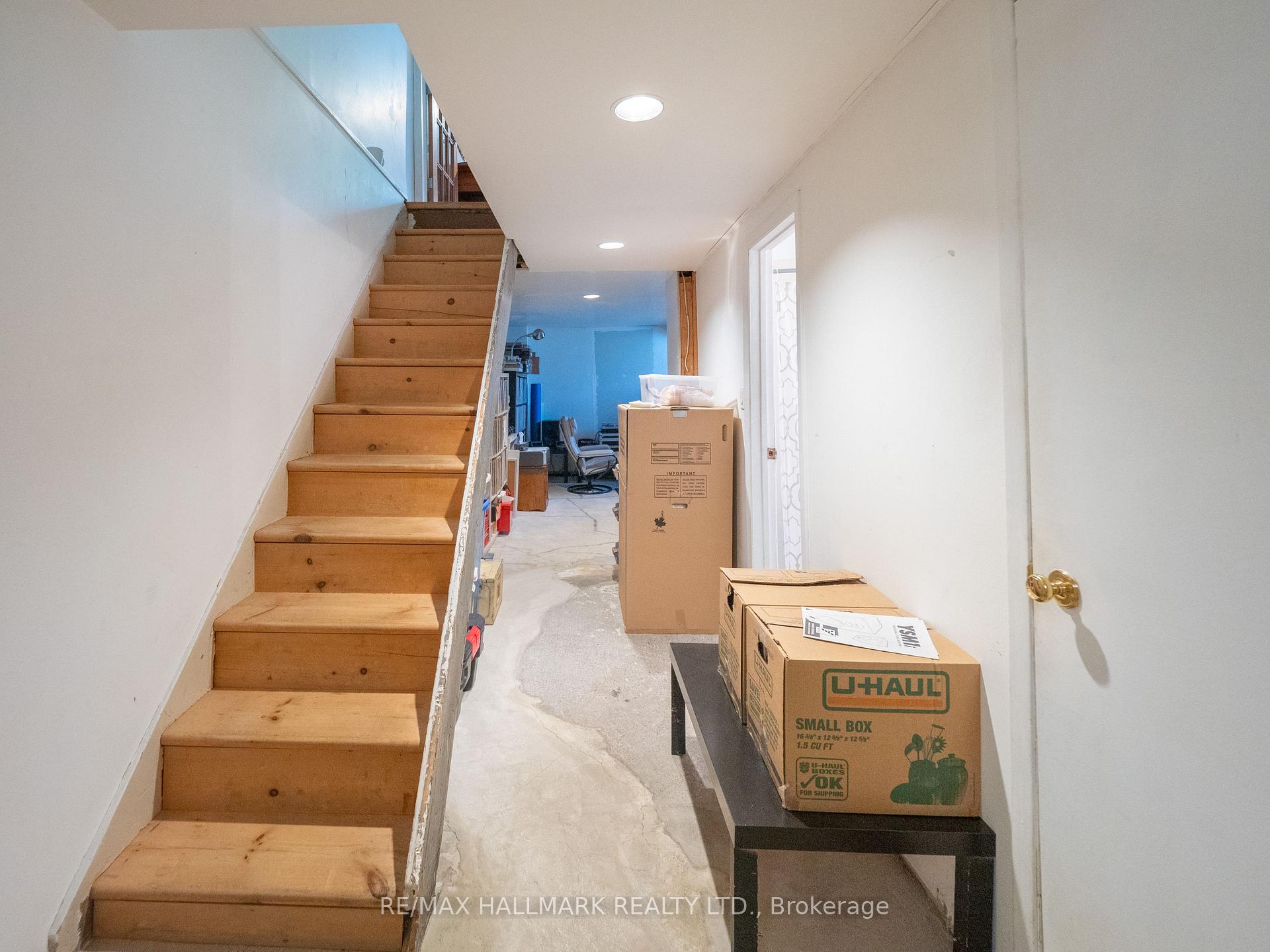 Photo 37 of 116 Victor Avenue, Toronto, North Riverdale — HOMEH