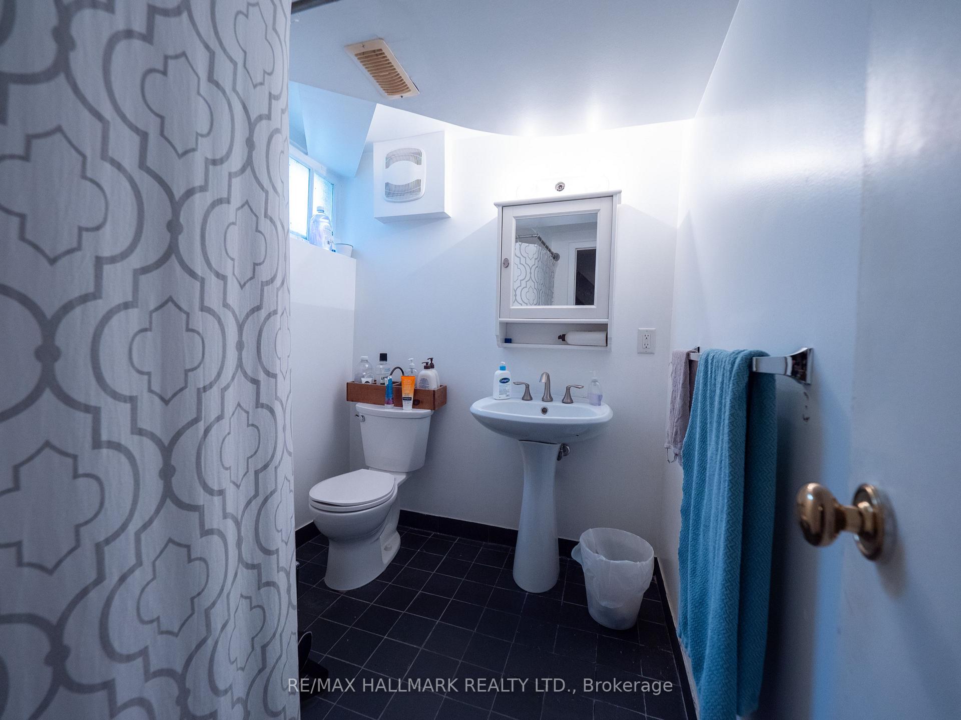 Photo 44 of 116 Victor Avenue, Toronto, North Riverdale — HOMEH