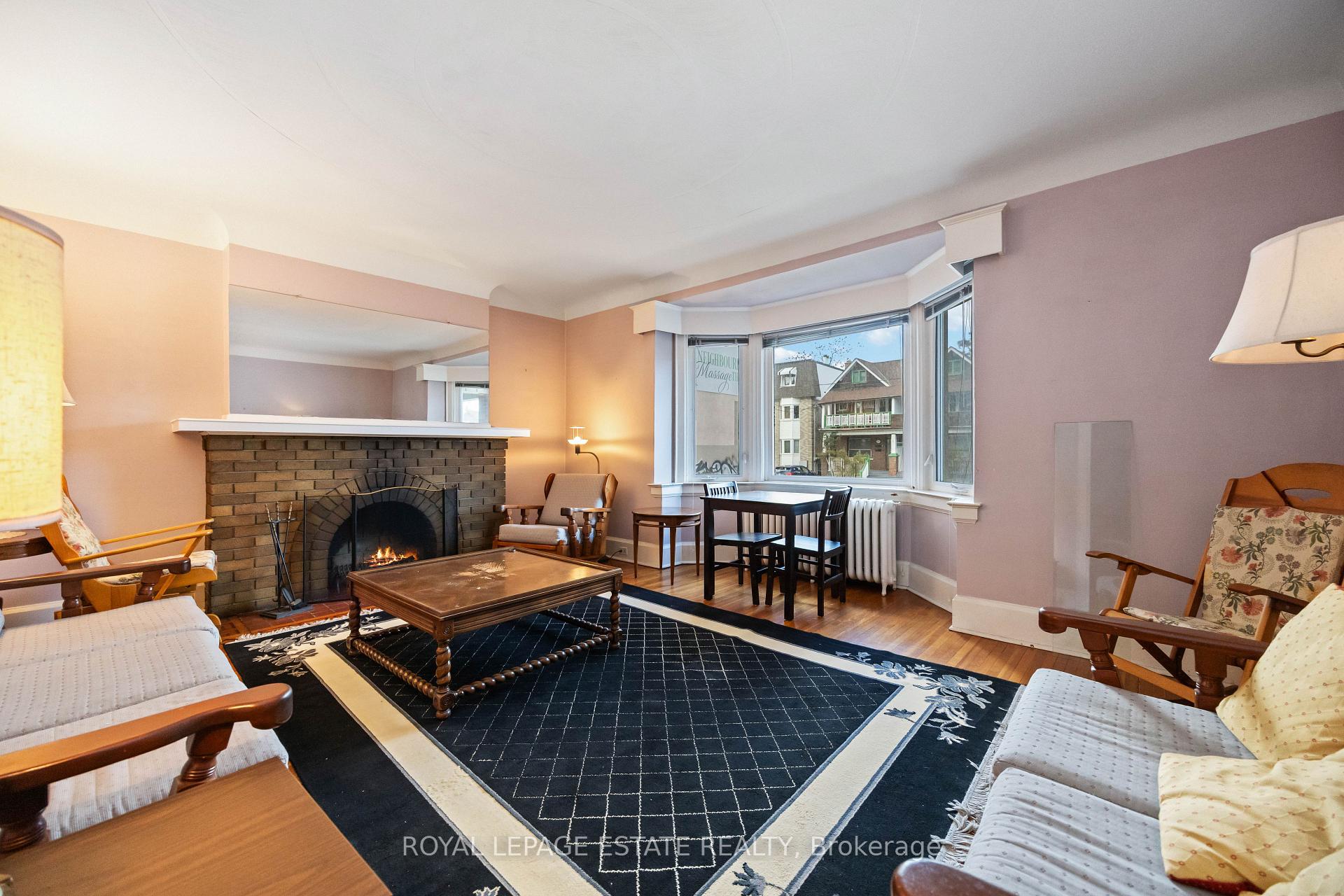 Photo 4 of 877 Broadview Avenue, Toronto, Playter Estates-Danforth — HOMEH
