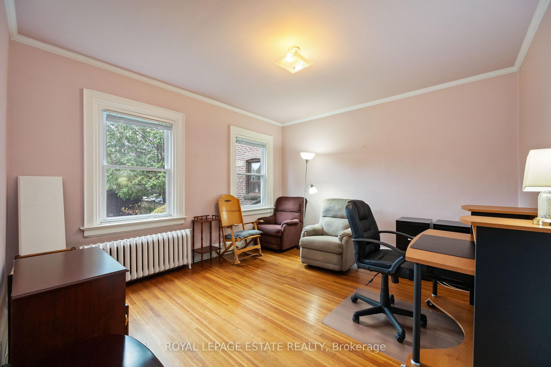 Photo 10 of 877 Broadview Avenue, Toronto, Playter Estates-Danforth — HOMEH