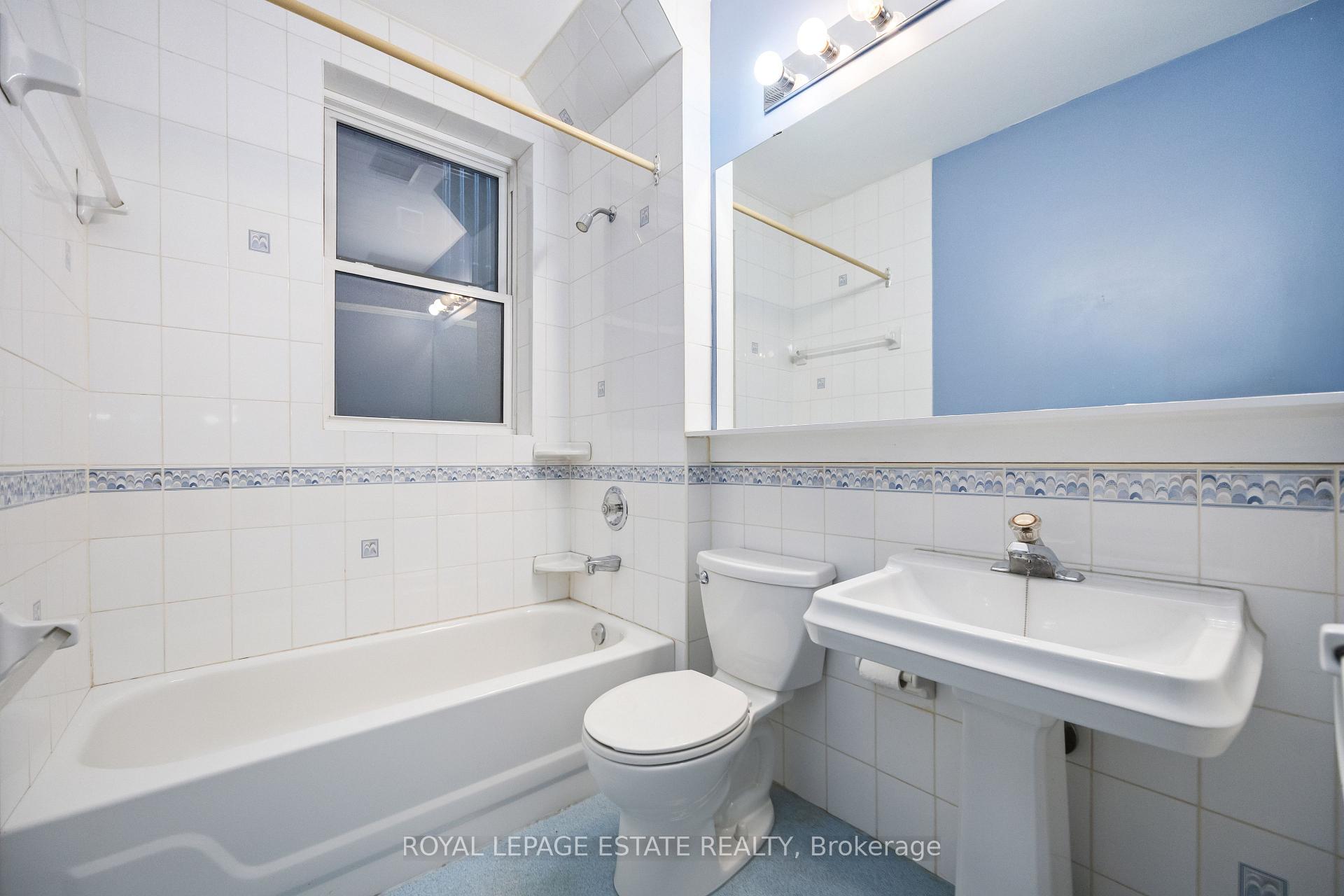 Photo 22 of 877 Broadview Avenue, Toronto, Playter Estates-Danforth — HOMEH