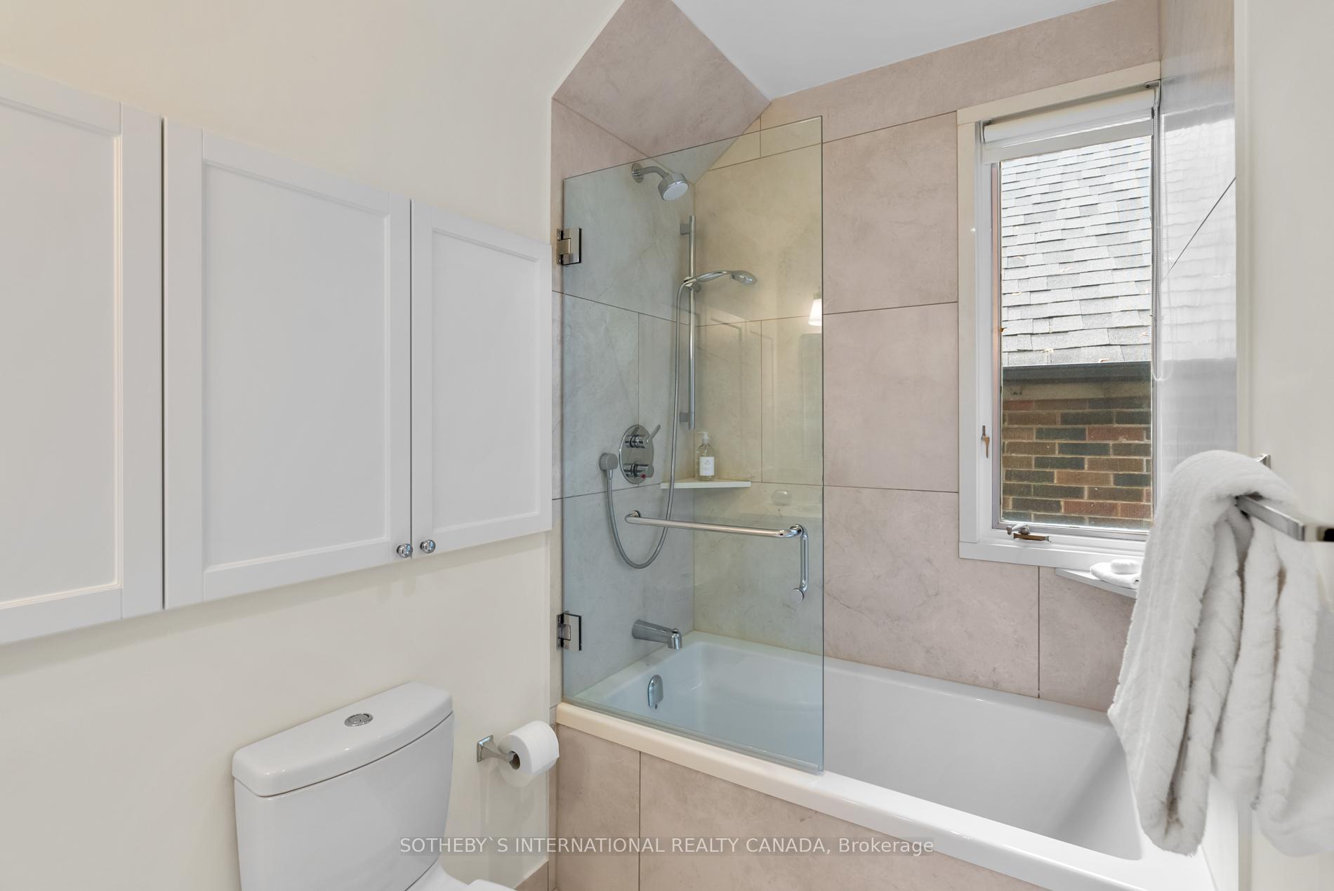 Photo 7 of 189 Hudson Drive, Toronto, Rosedale-Moore Park — HOMEH