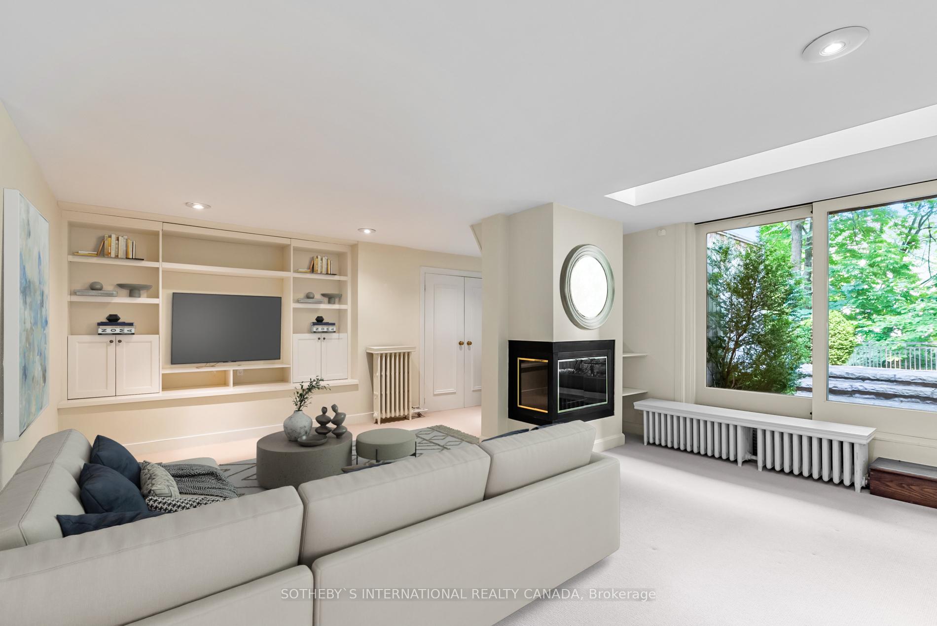 Photo 9 of 189 Hudson Drive, Toronto, Rosedale-Moore Park — HOMEH