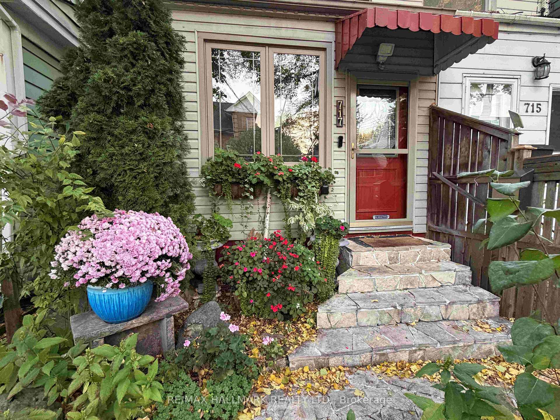 Photo 2 of 717 Rhodes Avenue, Toronto, Greenwood-Coxwell — HOMEH