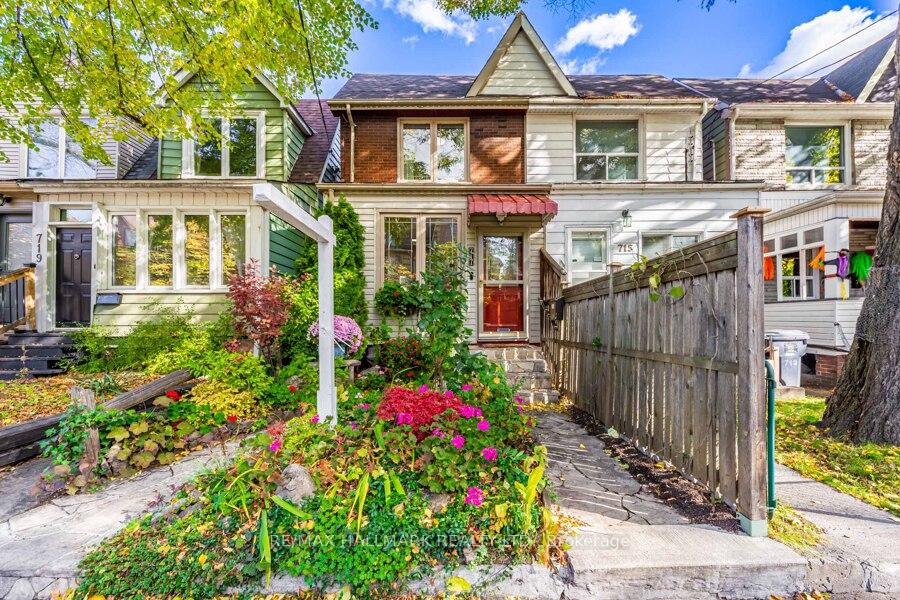 Photo 3 of 717 Rhodes Avenue, Toronto, Greenwood-Coxwell — HOMEH