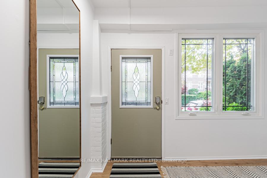 Photo 5 of 717 Rhodes Avenue, Toronto, Greenwood-Coxwell — HOMEH