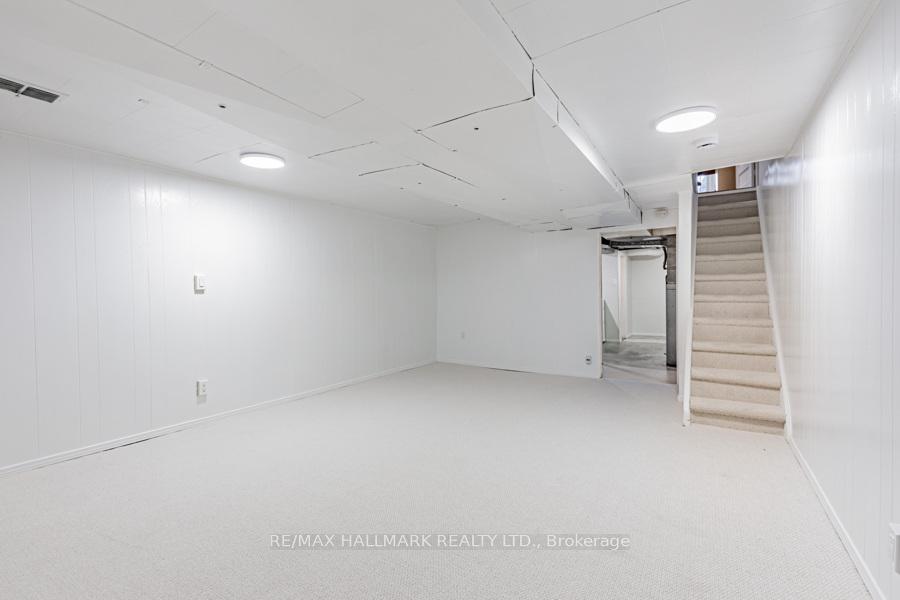 Photo 36 of 717 Rhodes Avenue, Toronto, Greenwood-Coxwell — HOMEH