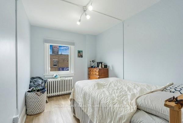 Photo 12 of Unit 1, 1641 Bayview Avenue, Toronto, Leaside — HOMEH