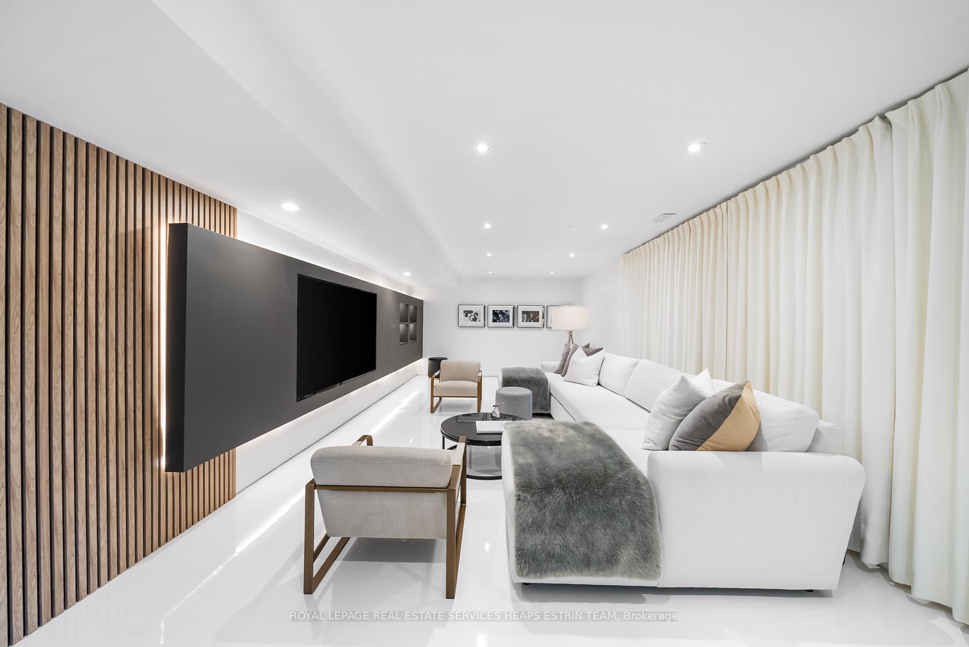 Photo 27 of 159 Hudson Drive, Toronto, Rosedale-Moore Park — HOMEH
