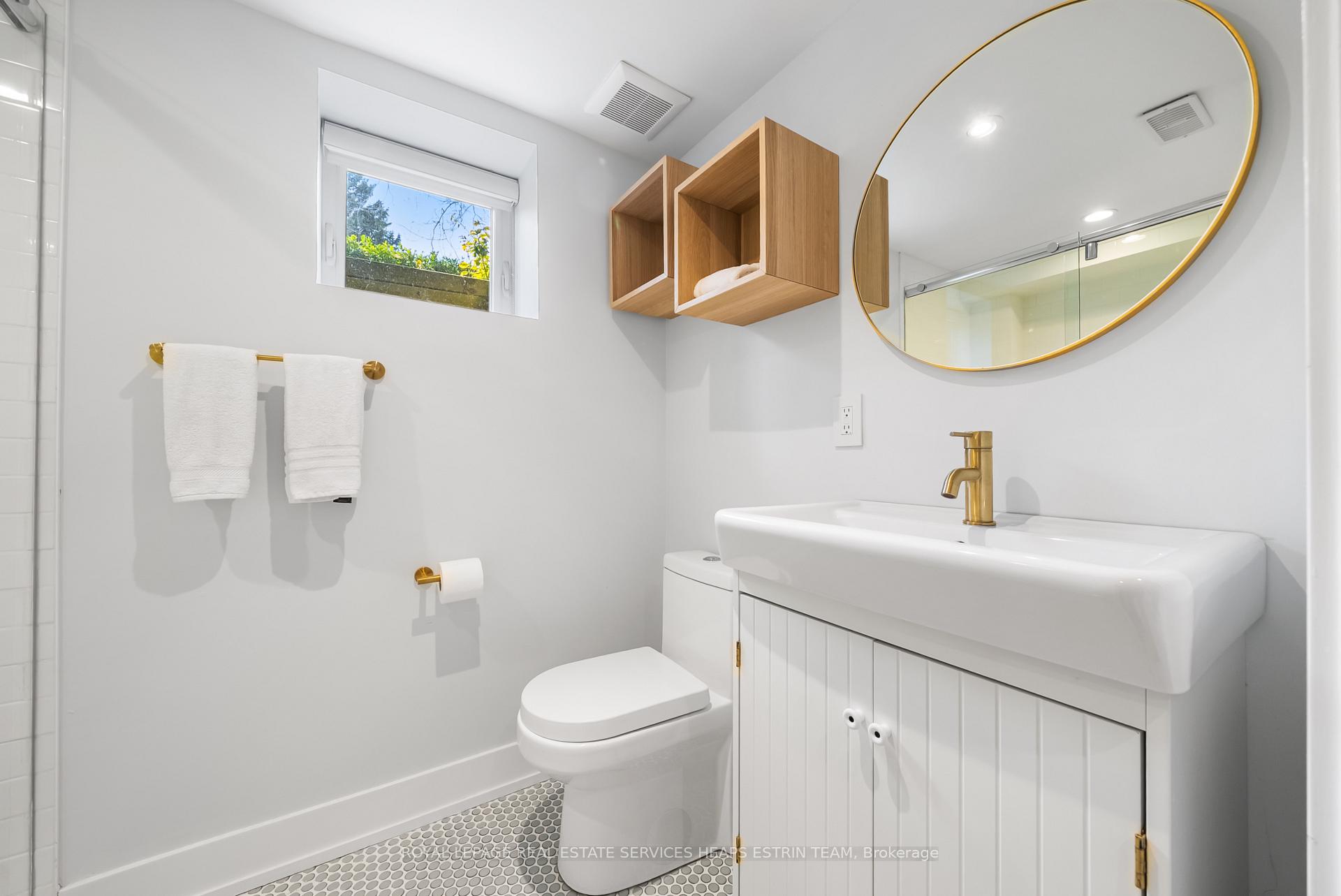 Photo 31 of 159 Hudson Drive, Toronto, Rosedale-Moore Park — HOMEH