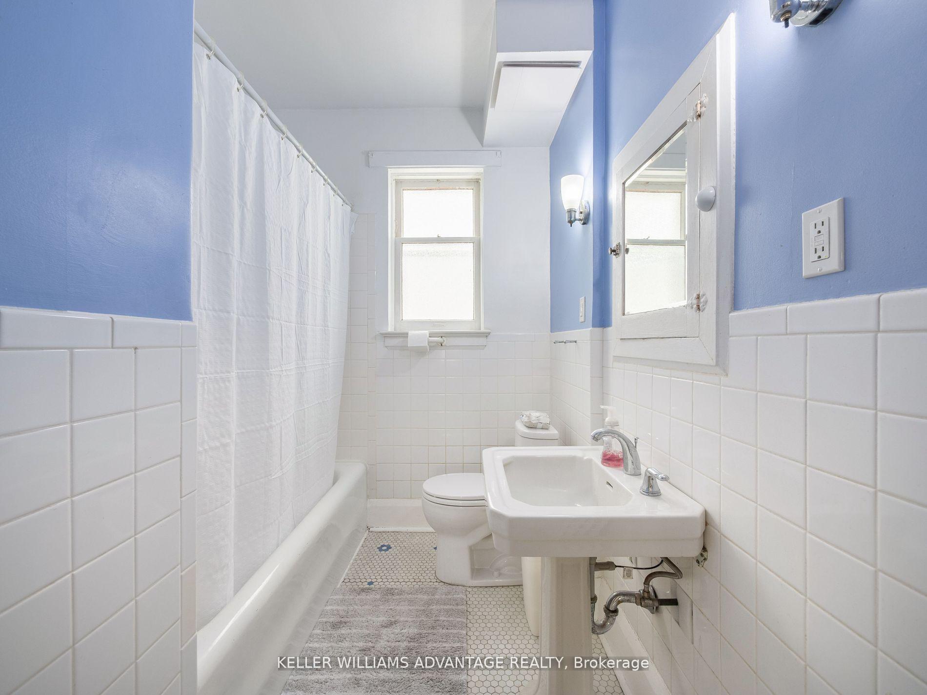 Photo 15 of 58 Silver Birch Avenue, Toronto, The Beaches — HOMEH