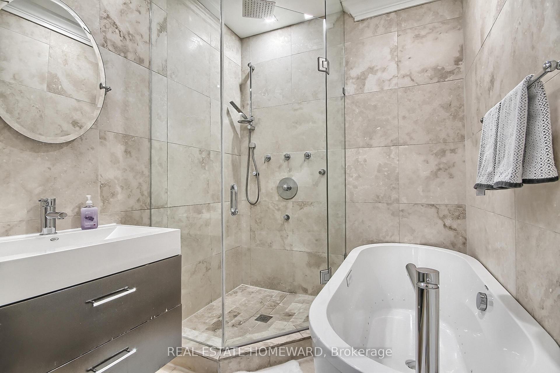 Photo 16 of 40 Whitehall Road, Toronto, Rosedale-Moore Park — HOMEH