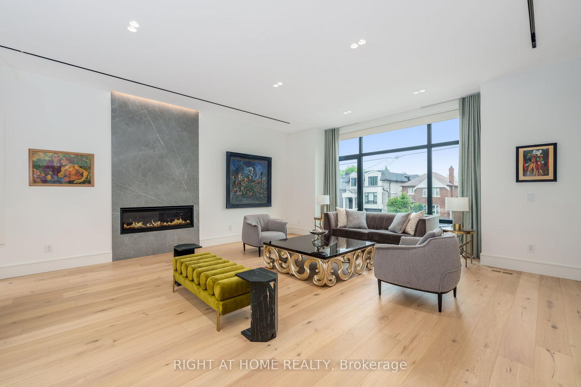Photo 10 of 18 Divadale Drive, Toronto, Leaside — HOMEH