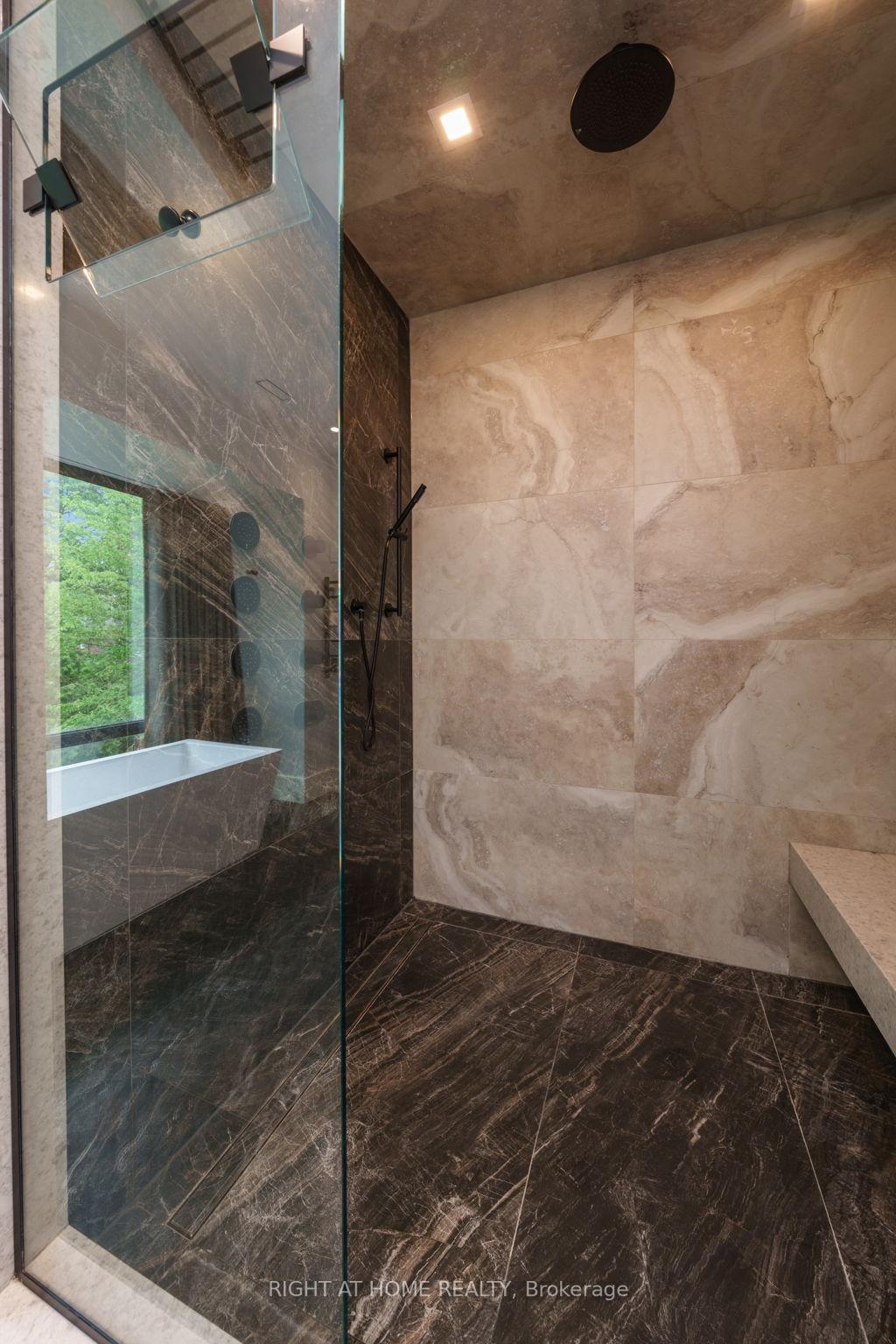 Photo 32 of 18 Divadale Drive, Toronto, Leaside — HOMEH