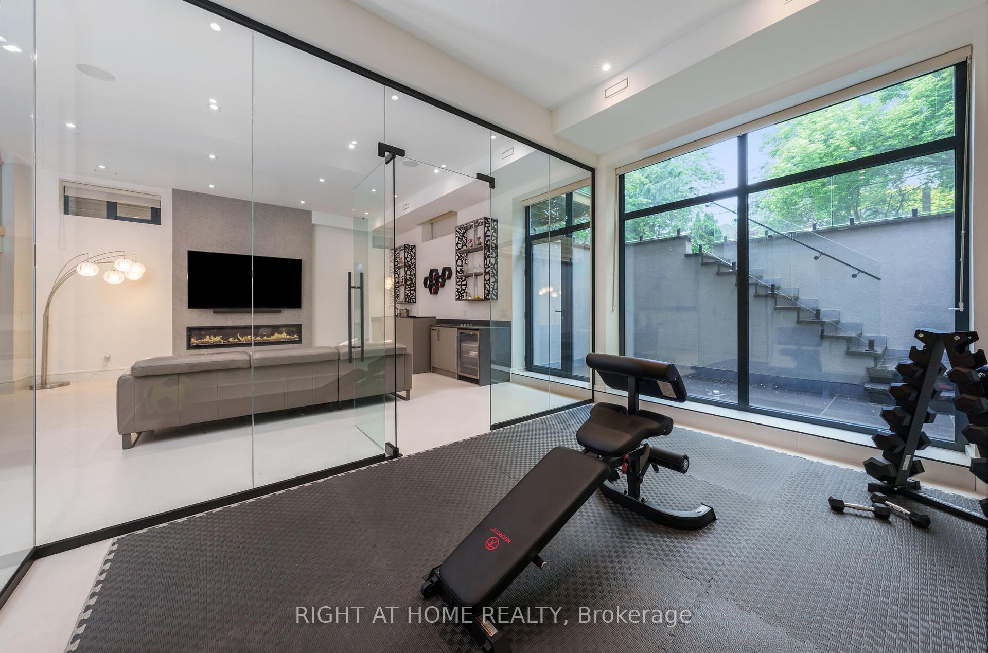 Photo 45 of 18 Divadale Drive, Toronto, Leaside — HOMEH