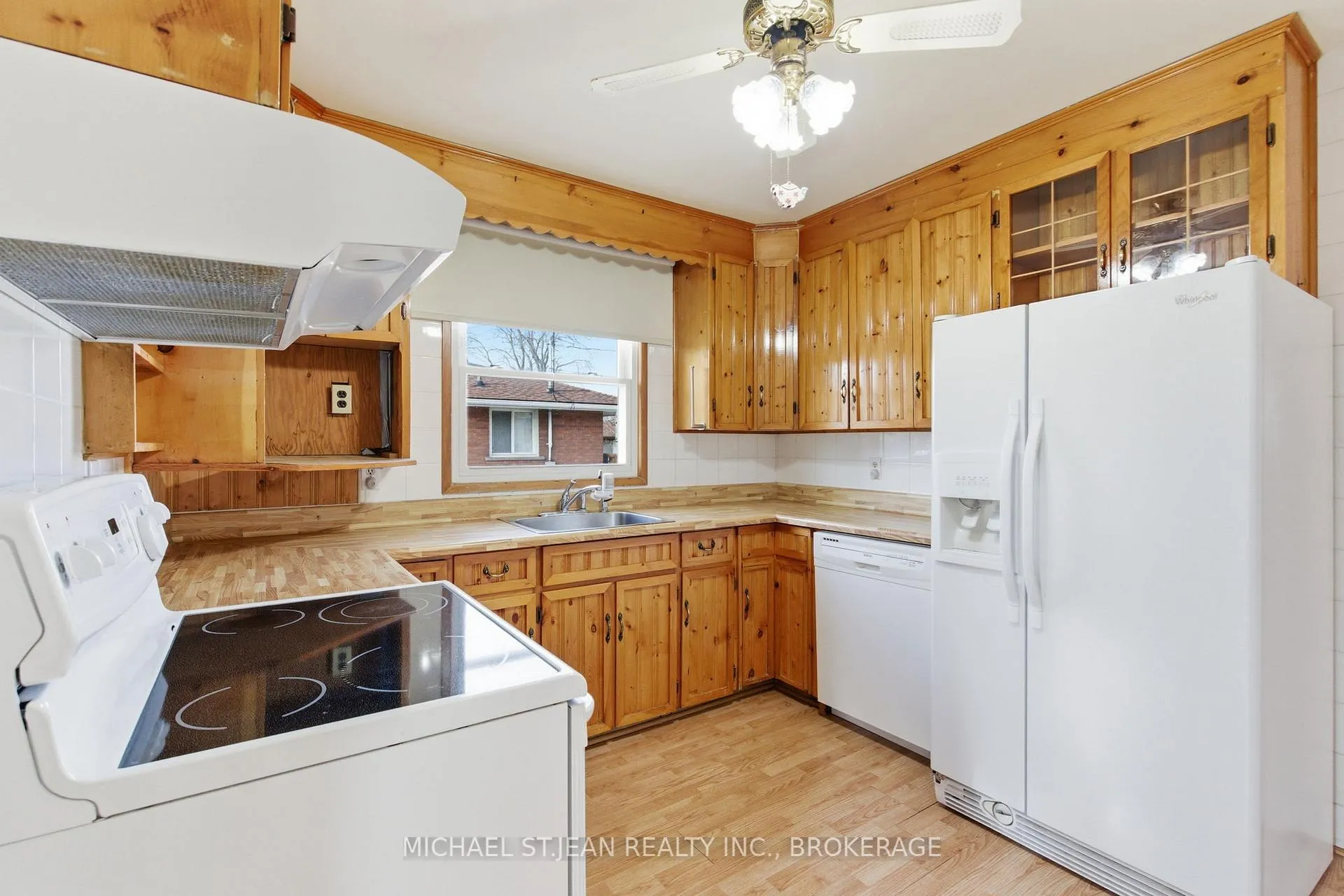 Photo 8 of 66 Rose Avenue, Thorold, Thorold Downtown — HOMEH