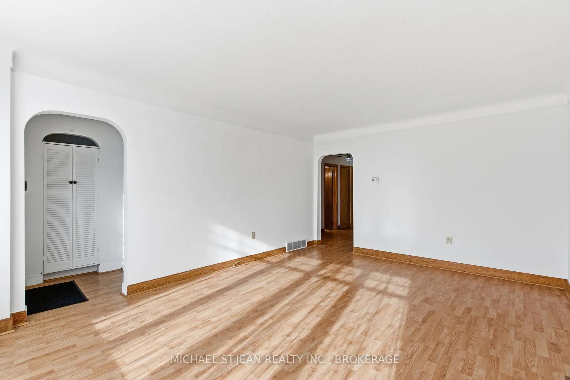 Photo 15 of 66 Rose Avenue, Thorold, Thorold Downtown — HOMEH