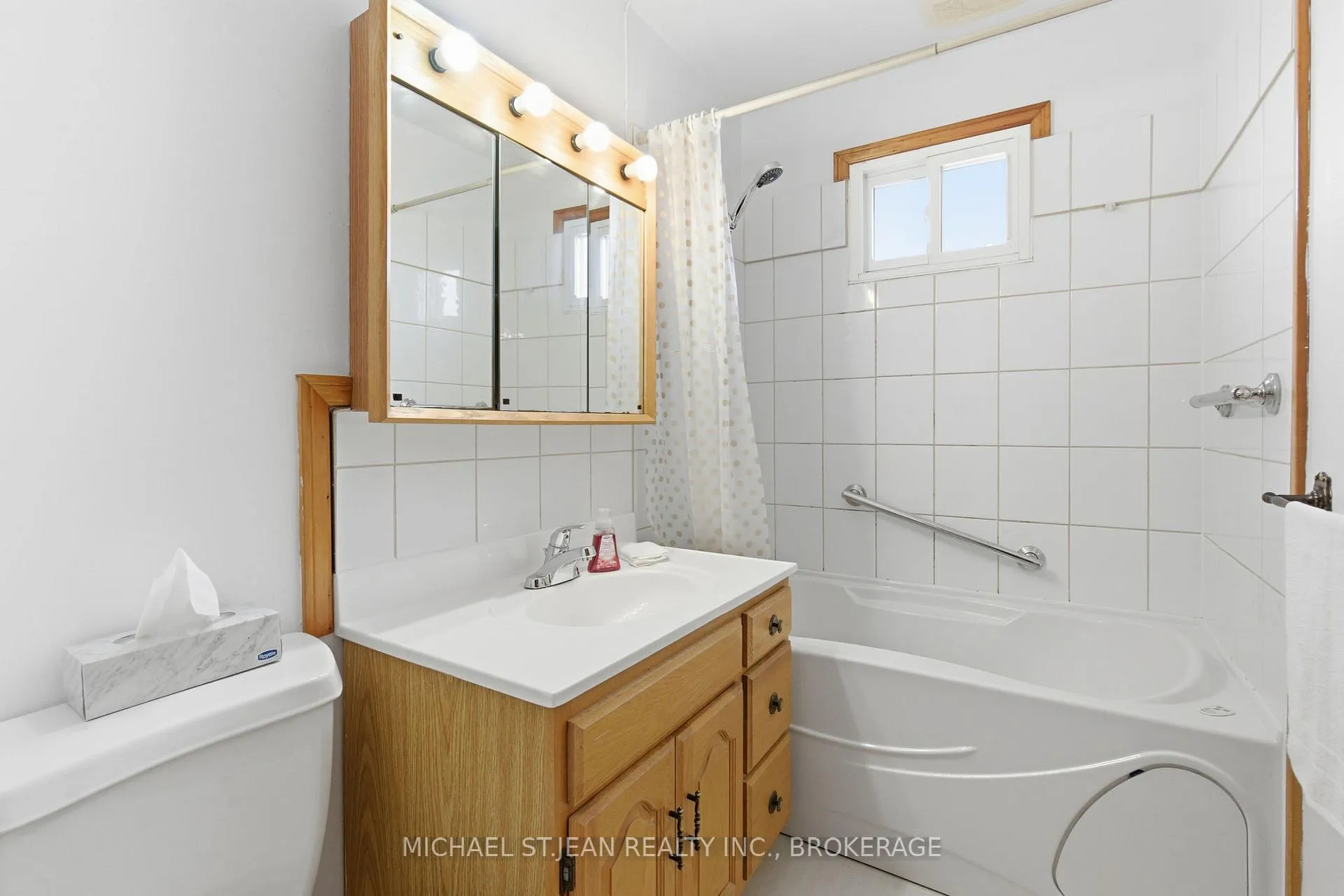 Photo 20 of 66 Rose Avenue, Thorold, Thorold Downtown — HOMEH