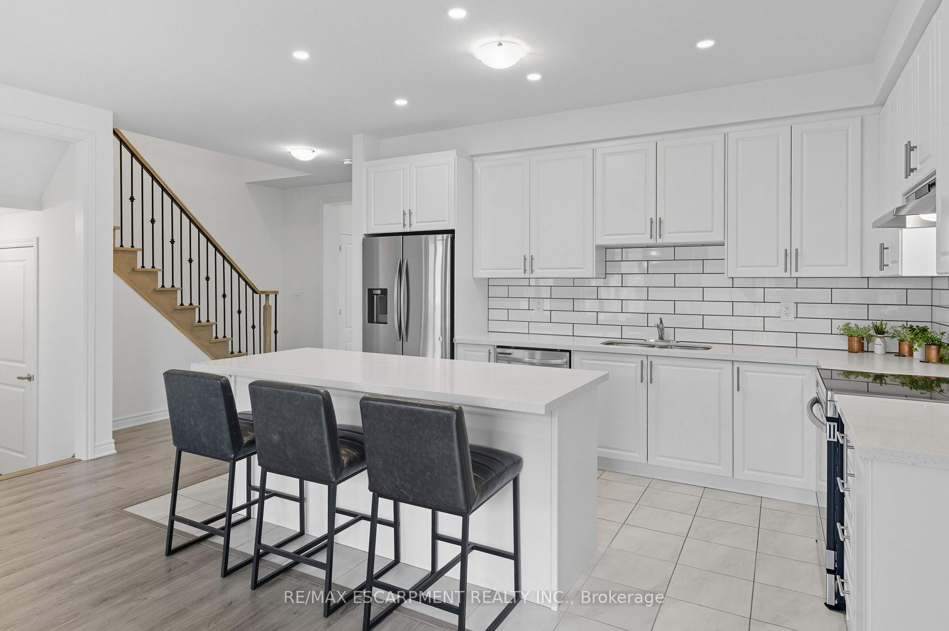 Photo 10 of 10 Beretta Street, Tillsonburg — HOMEH