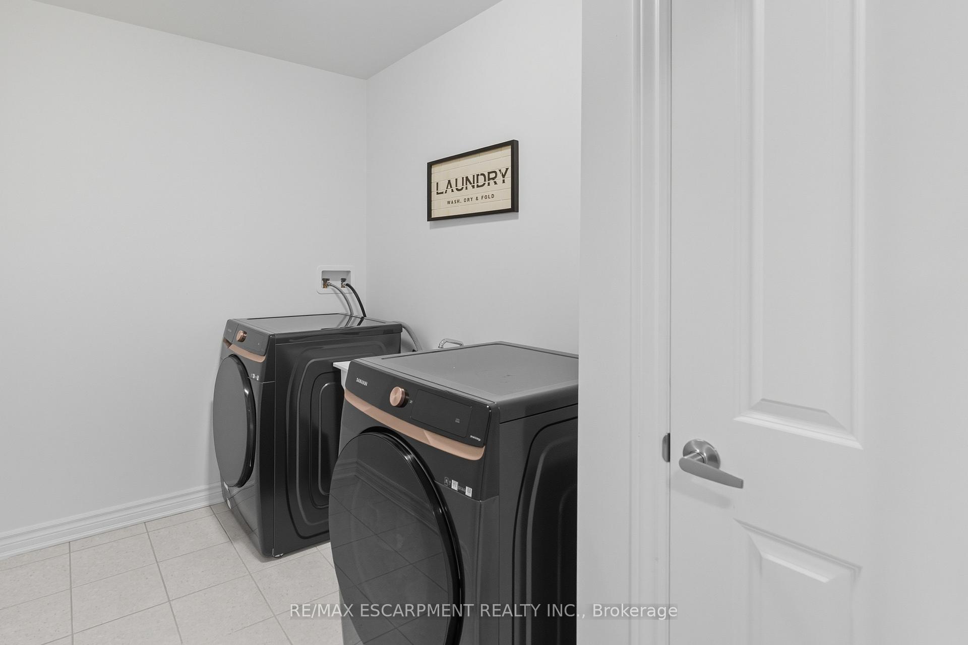 Photo 17 of 10 Beretta Street, Tillsonburg — HOMEH