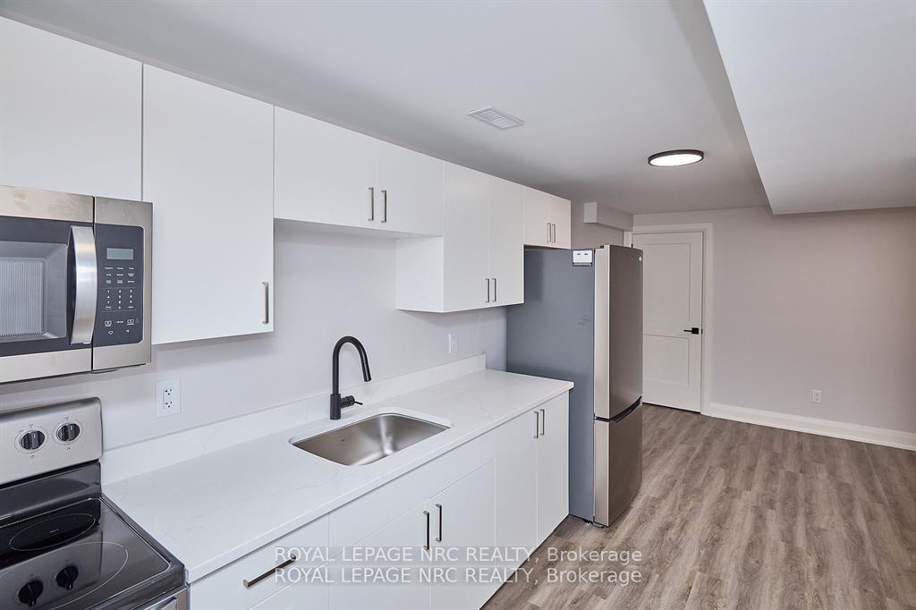 Photo 27 of 195 Hodgkins Avenue, Thorold, Allanburg/Thorold South — HOMEH