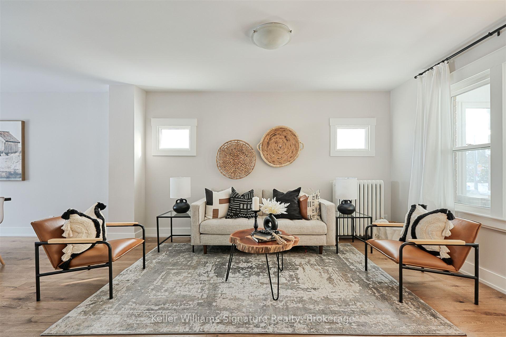 Photo 5 of 369 Mount Pleasant Road, Toronto, Rosedale-Moore Park — HOMEH