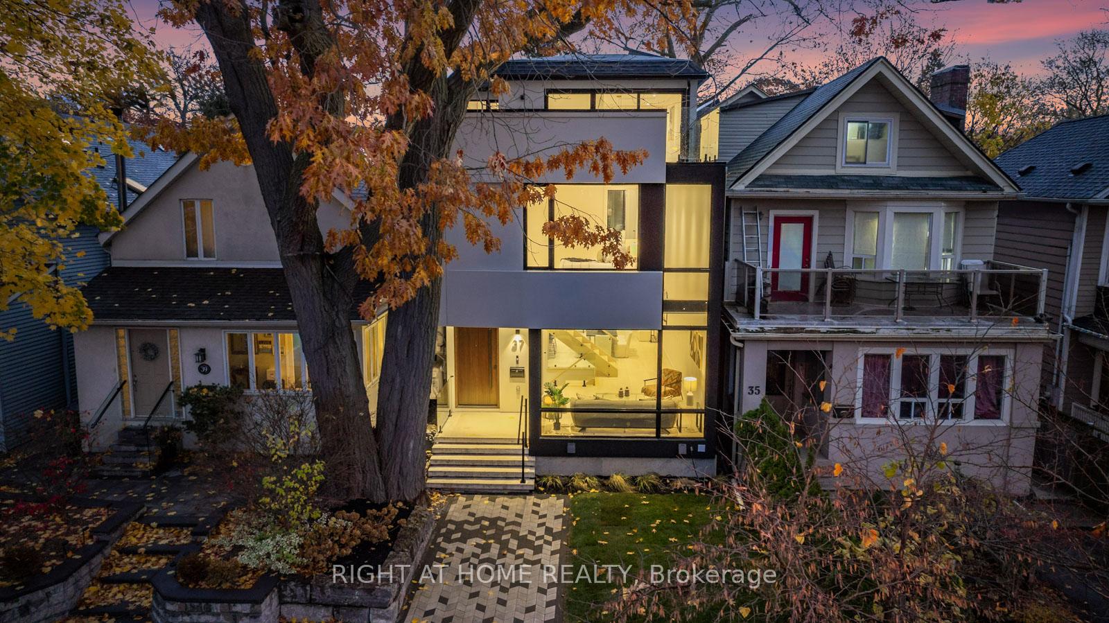 Front of 37 Kenilworth Avenue