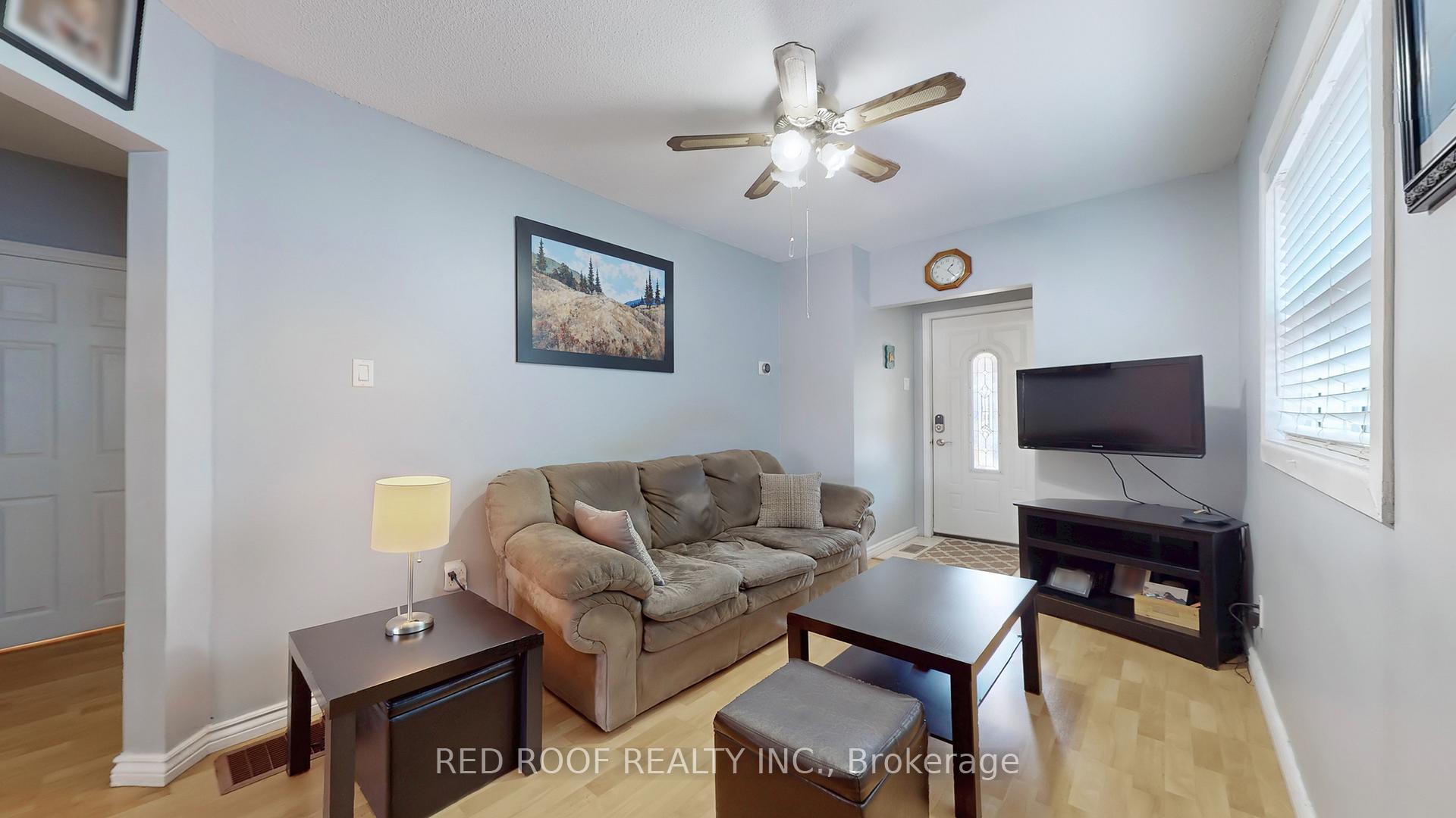 Photo 3 of 80 Dunkirk Road, Toronto, Danforth Village-East York — HOMEH