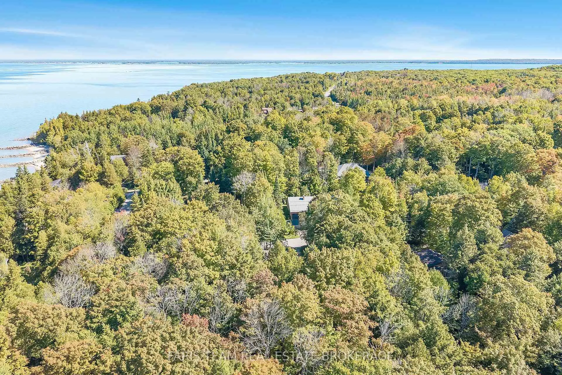 Photo 40 of 43 Manitou Crescent, Tiny, Rural Tiny — HOMEH