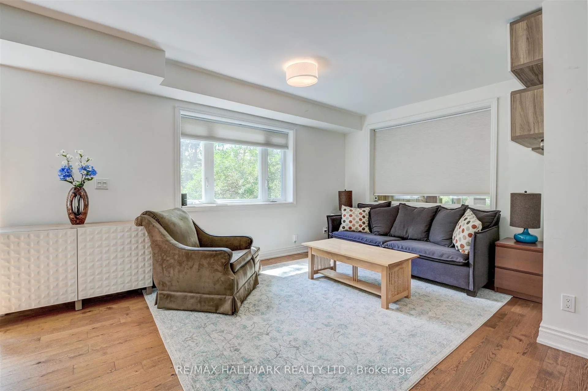 Photo 10 of 301 Silver Birch Avenue, Toronto, The Beaches — HOMEH
