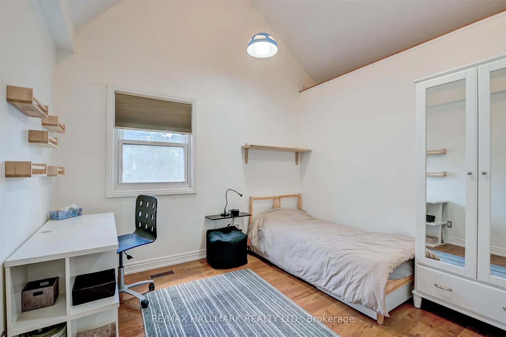 Photo 17 of 301 Silver Birch Avenue, Toronto, The Beaches — HOMEH