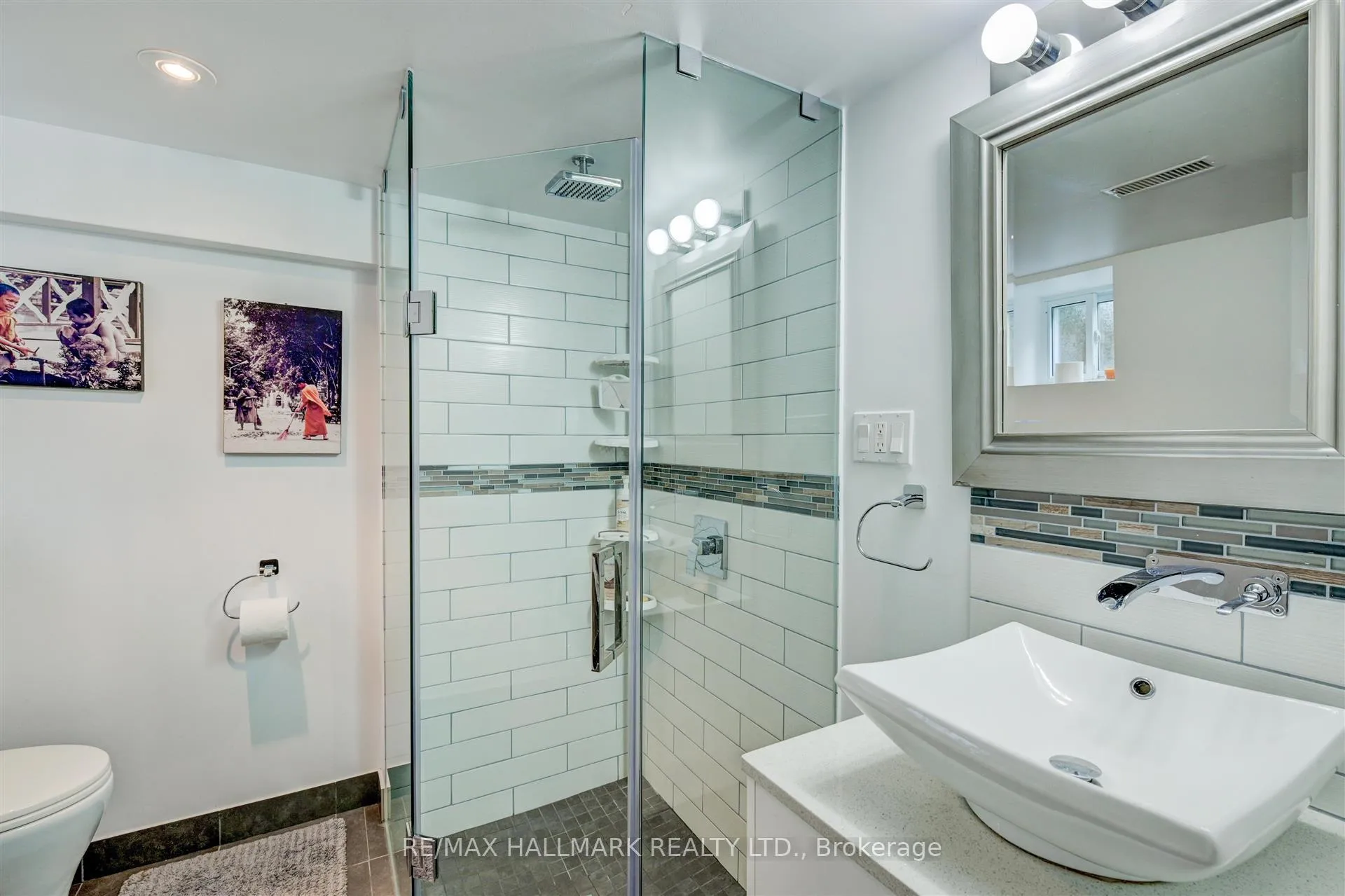 Photo 27 of 301 Silver Birch Avenue, Toronto, The Beaches — HOMEH