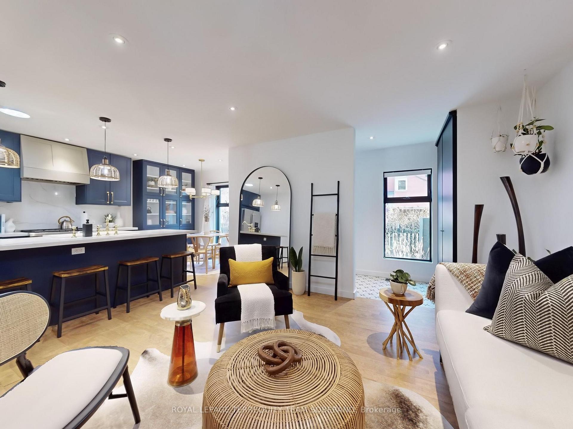 Photo 8 of 246 Ontario Street, Toronto, Moss Park — HOMEH