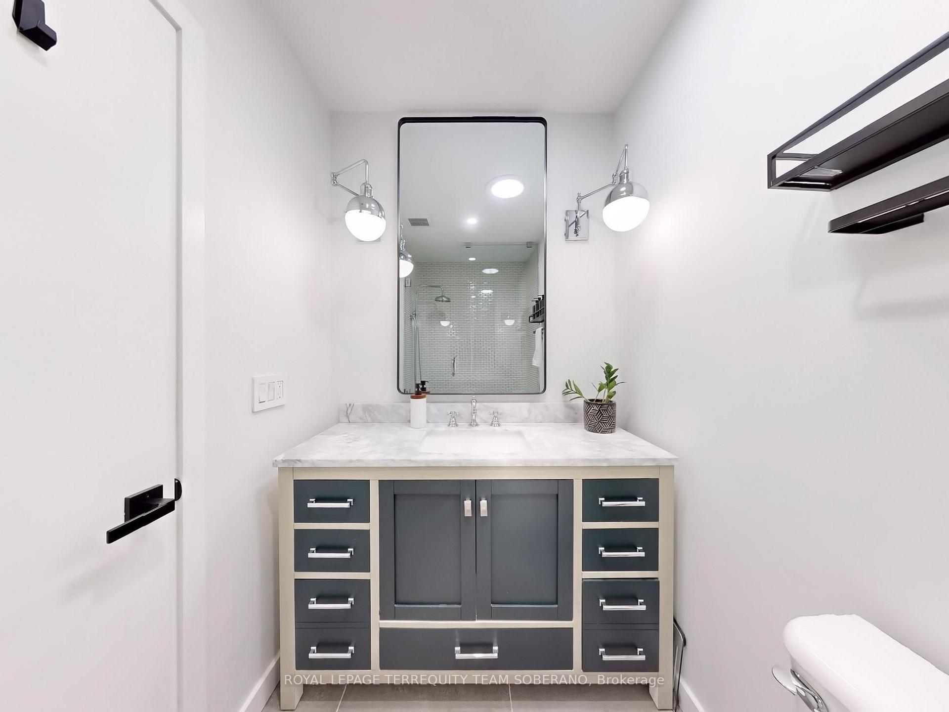 Photo 20 of 246 Ontario Street, Toronto, Moss Park — HOMEH