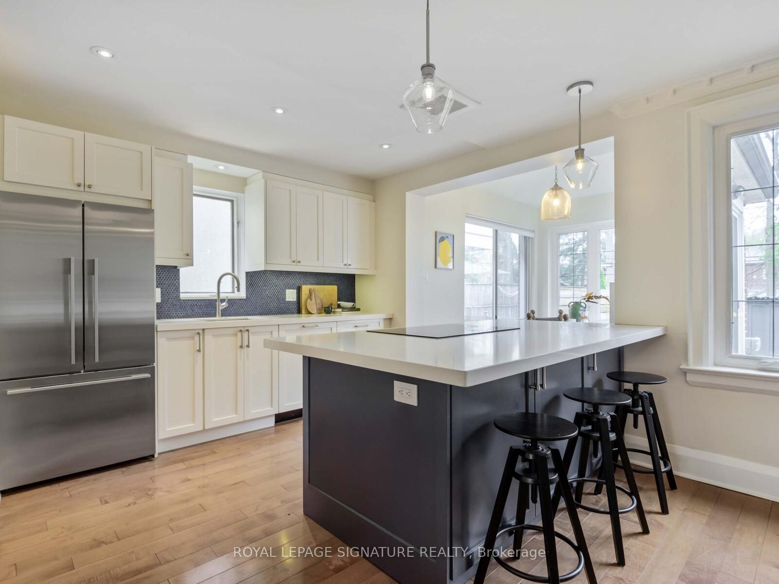 Photo 8 of 592 Hillsdale Avenue E, Toronto, Mount Pleasant East — HOMEH