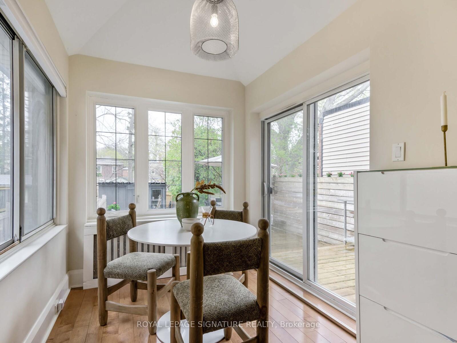 Photo 10 of 592 Hillsdale Avenue E, Toronto, Mount Pleasant East — HOMEH