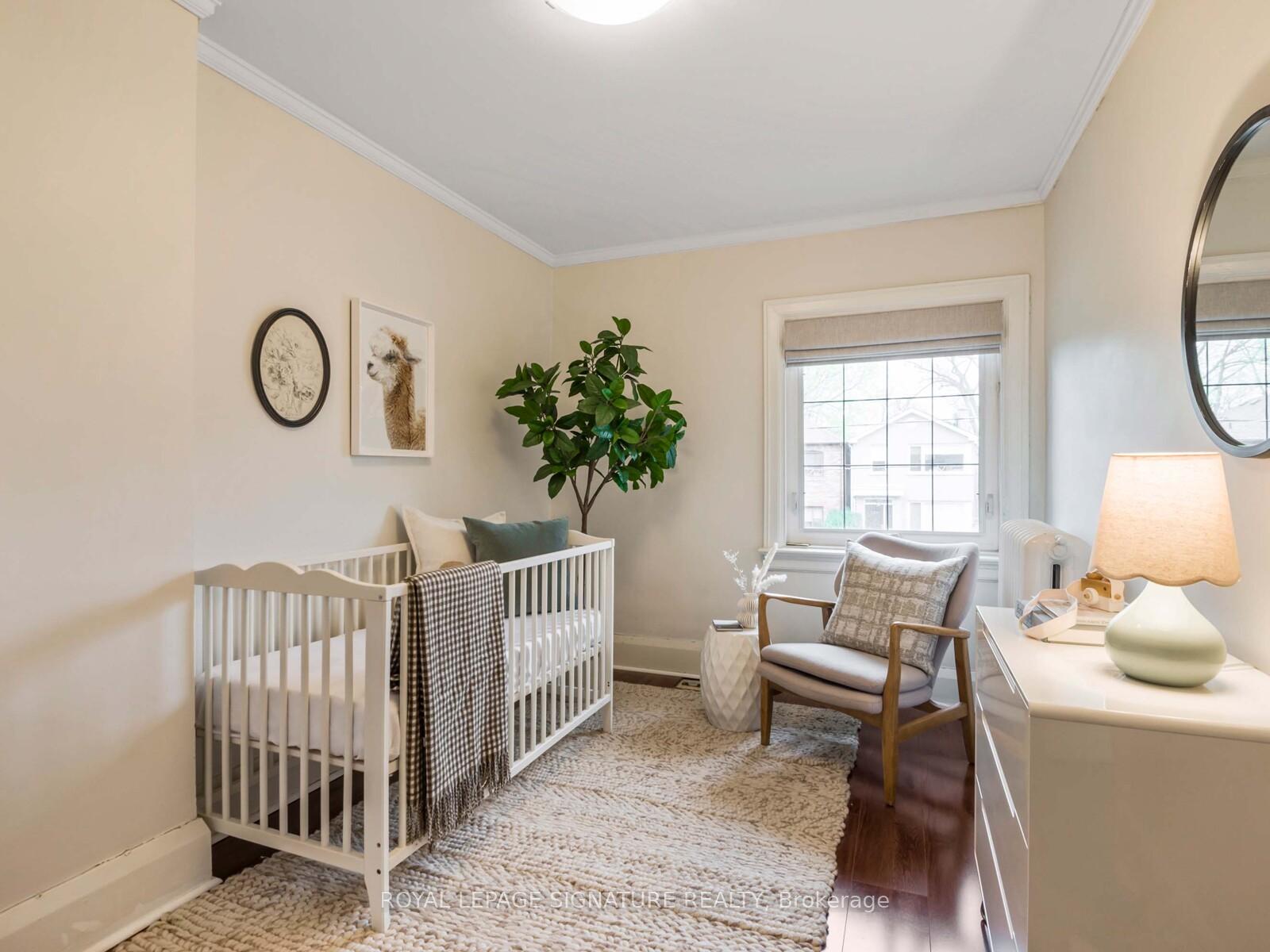 Photo 18 of 592 Hillsdale Avenue E, Toronto, Mount Pleasant East — HOMEH