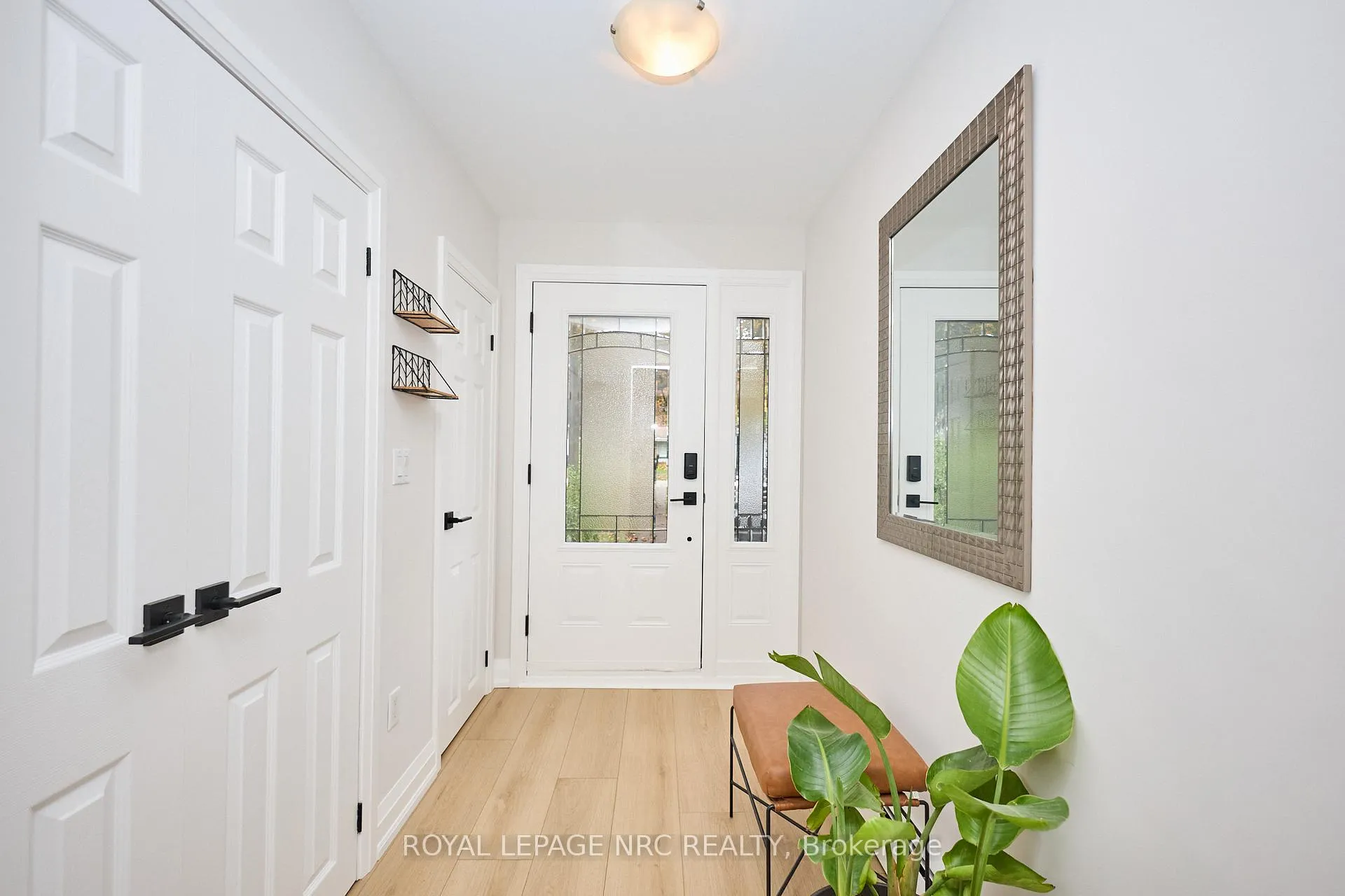 Photo 19 of 13 Damude Drive, Pelham, Fonthill — HOMEH