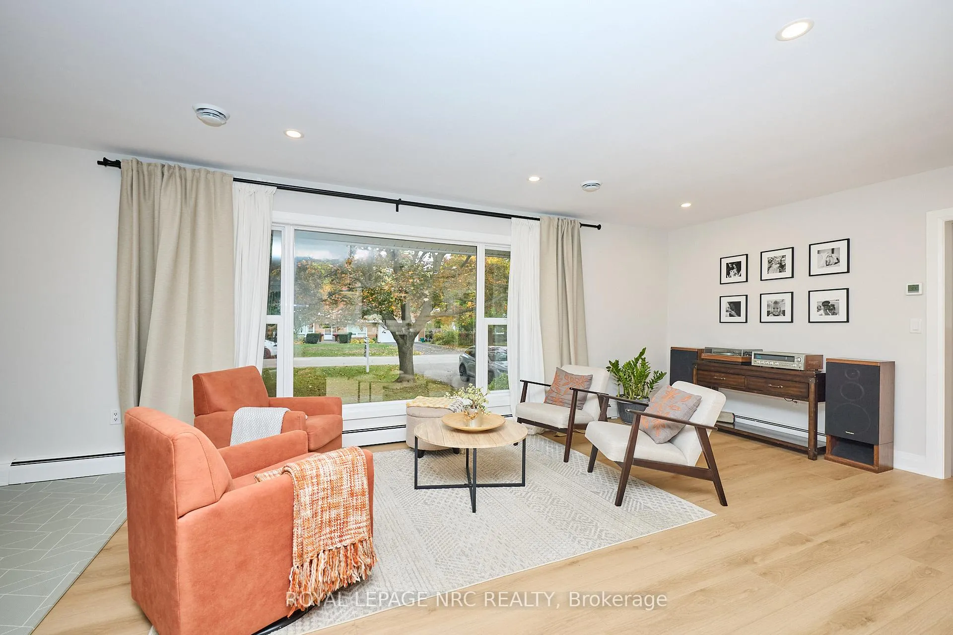 Photo 27 of 13 Damude Drive, Pelham, Fonthill — HOMEH