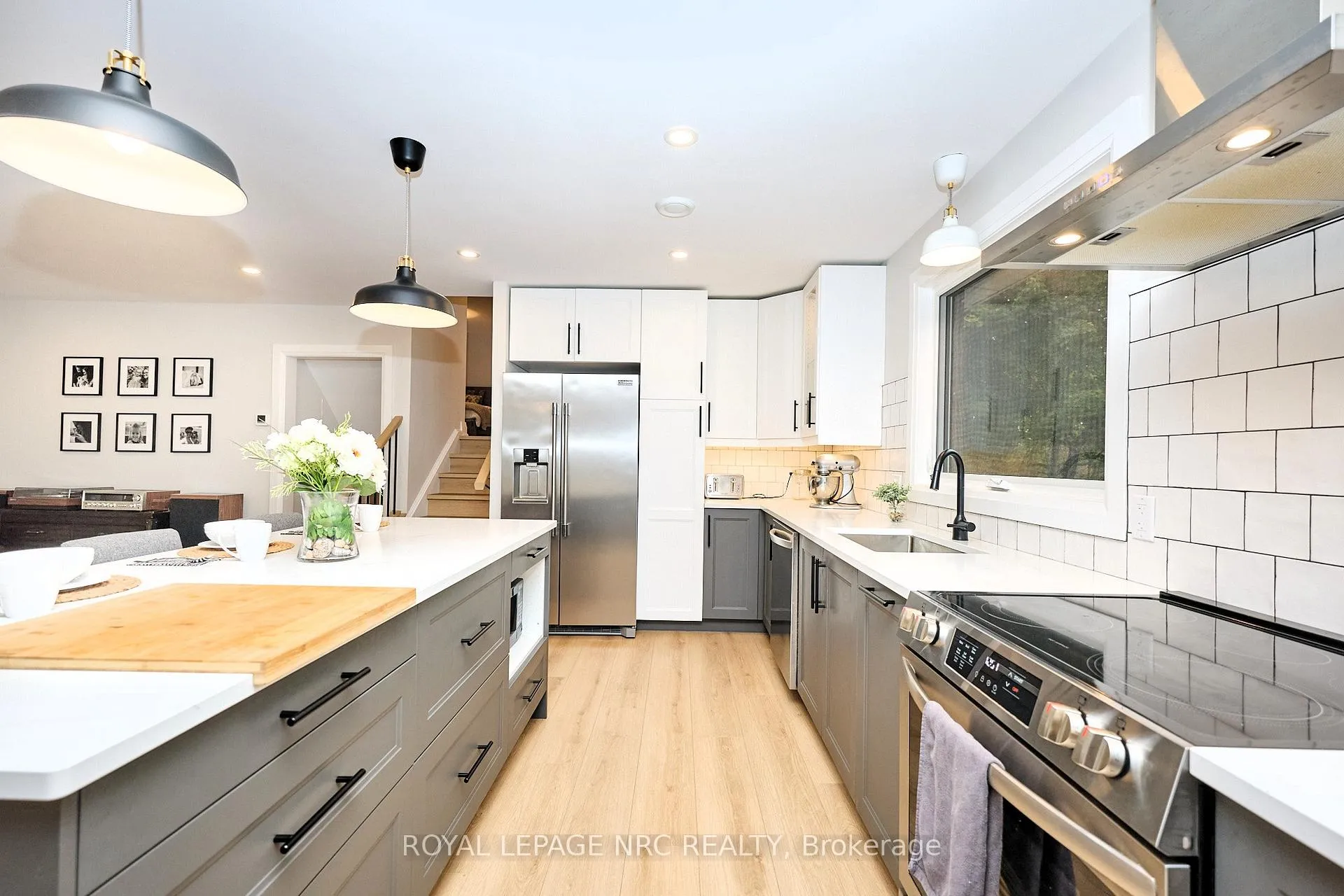 Photo 30 of 13 Damude Drive, Pelham, Fonthill — HOMEH