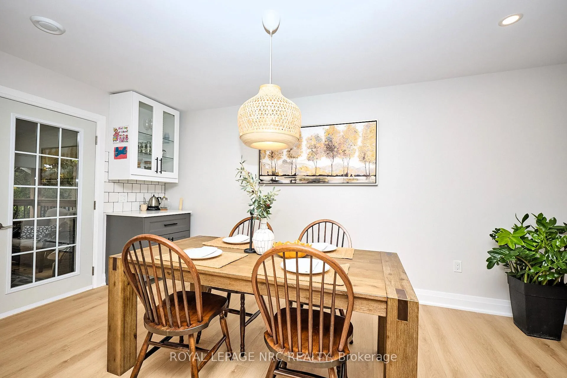 Photo 31 of 13 Damude Drive, Pelham, Fonthill — HOMEH