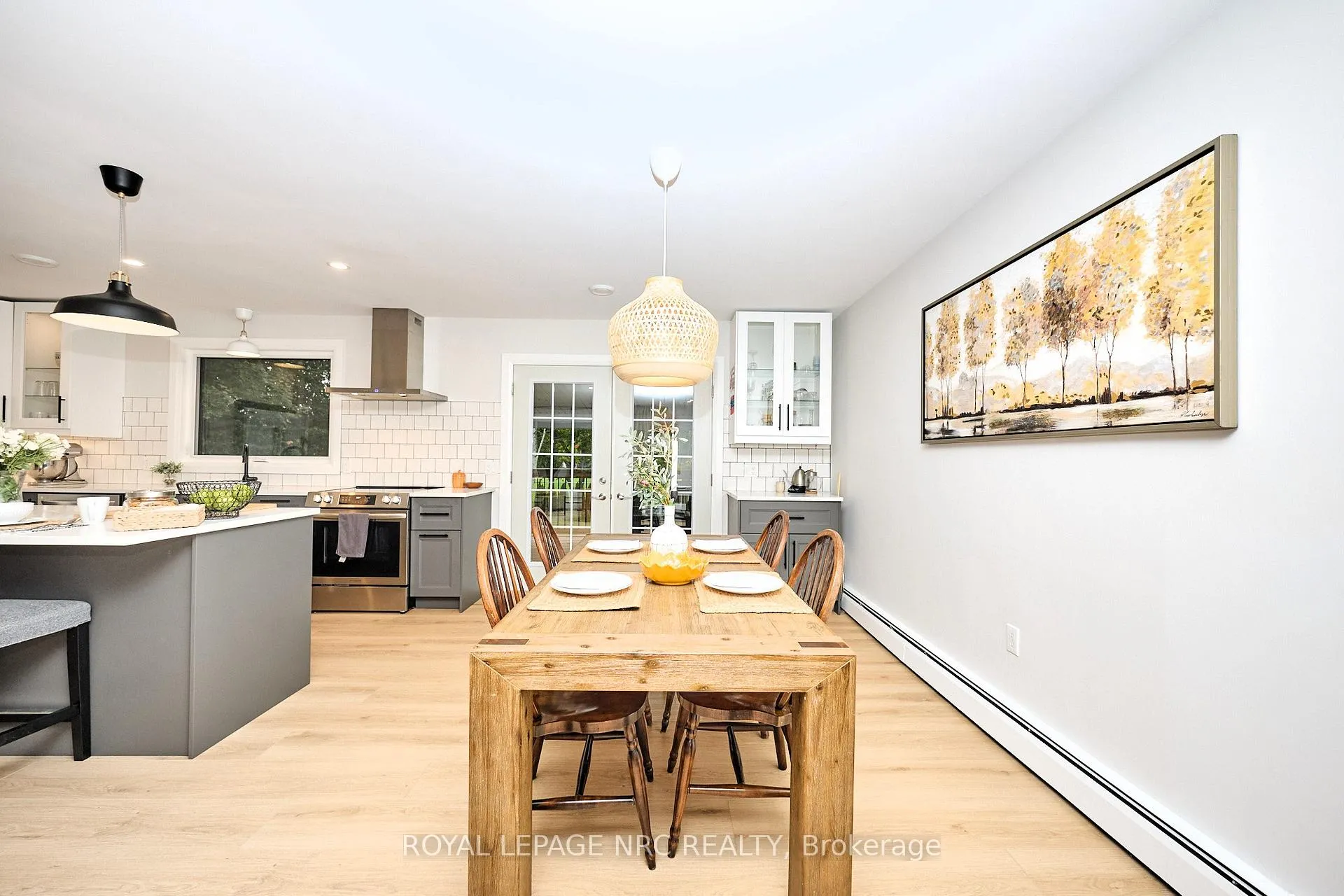 Photo 32 of 13 Damude Drive, Pelham, Fonthill — HOMEH