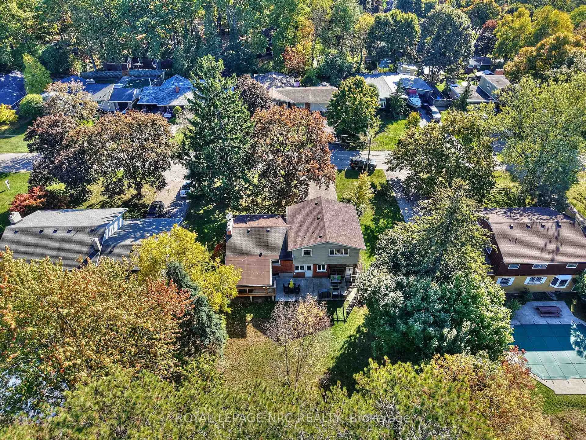 Photo 47 of 13 Damude Drive, Pelham, Fonthill — HOMEH