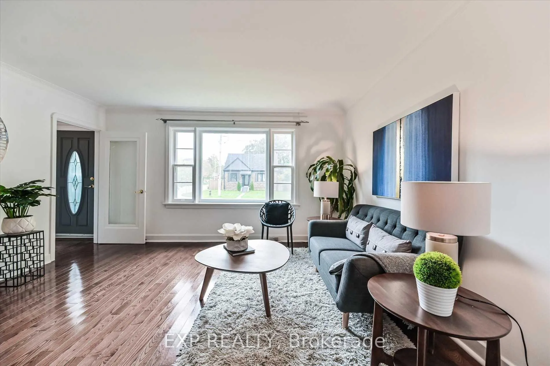 Photo 5 of 40 Plaxton(Upper Level) Drive, Toronto, O'Connor-Parkview — HOMEH